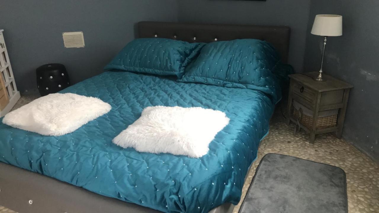 Maison D Helene Villy  Luaran gambar