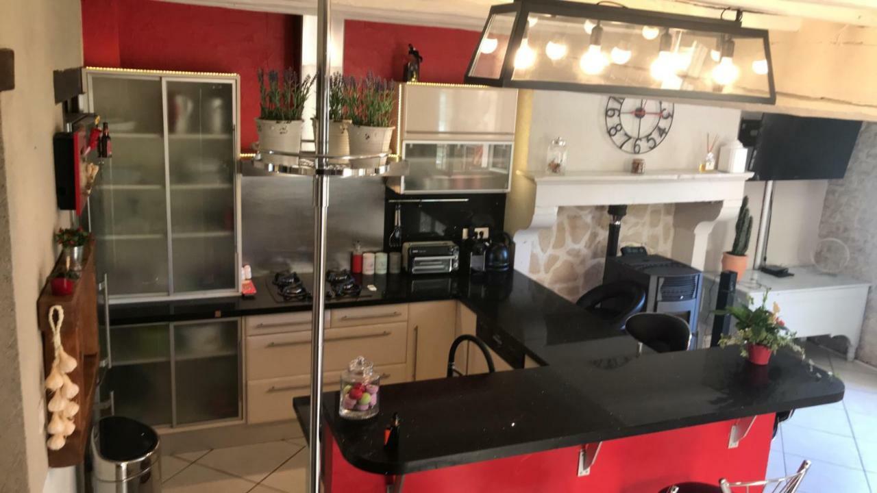 Maison D Helene Villy  Luaran gambar